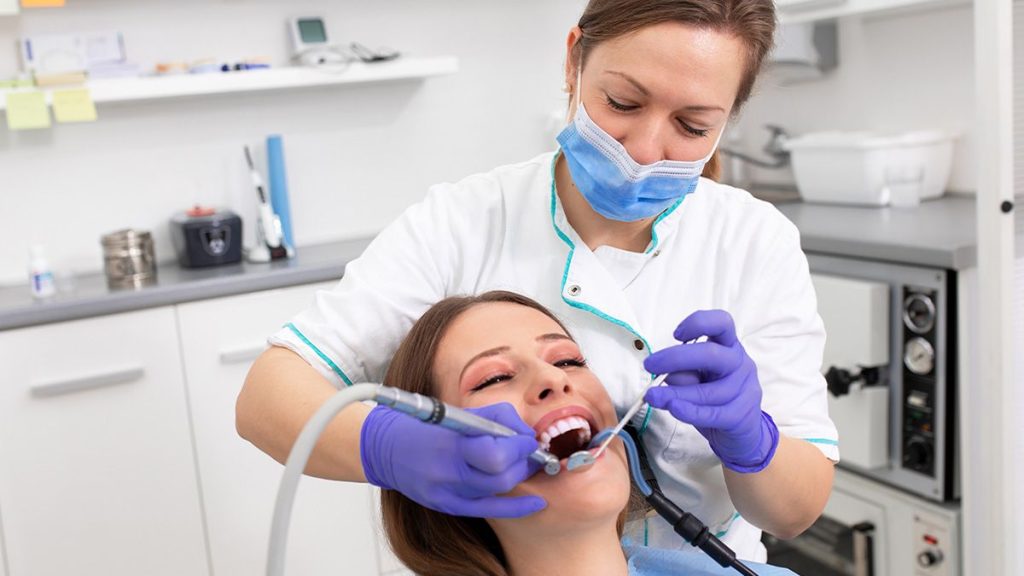 Dental Hygienist on Danforth