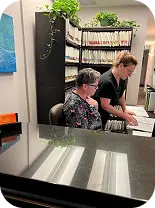 Receptionist